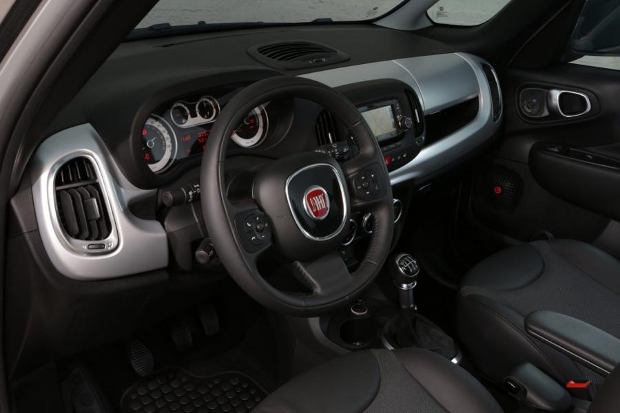  Fiat 500L Beats Edition 2014 года  (фото 40 из 86)